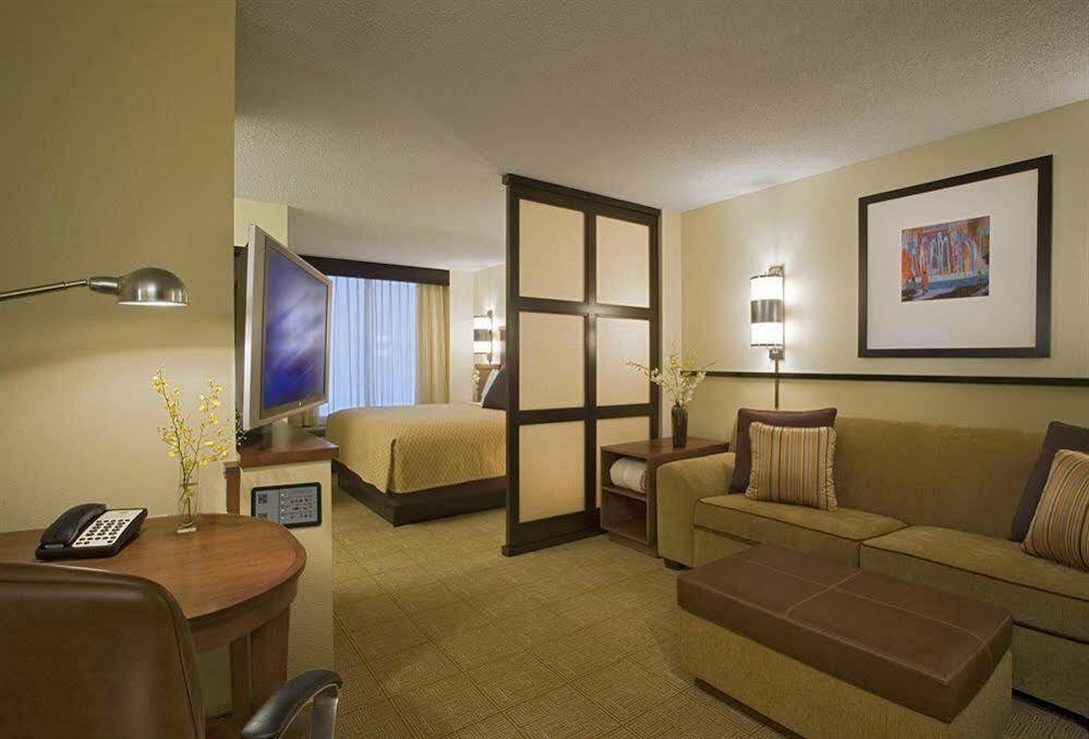 Hyatt Place Detroit/Utica Eksteriør bilde